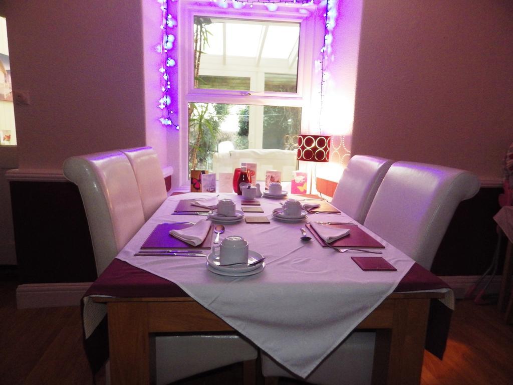 Anglesey House Bed and Breakfast Llandudno Exteriör bild