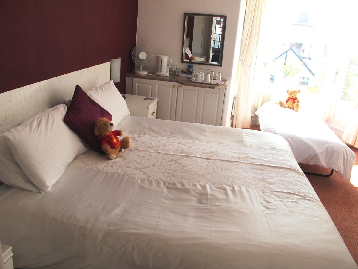 Anglesey House Bed and Breakfast Llandudno Exteriör bild