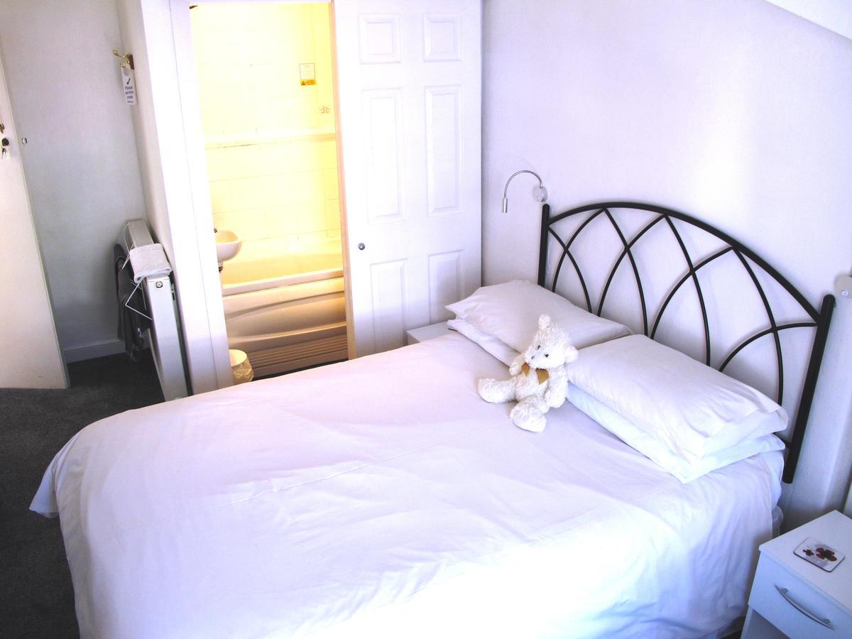 Anglesey House Bed and Breakfast Llandudno Exteriör bild